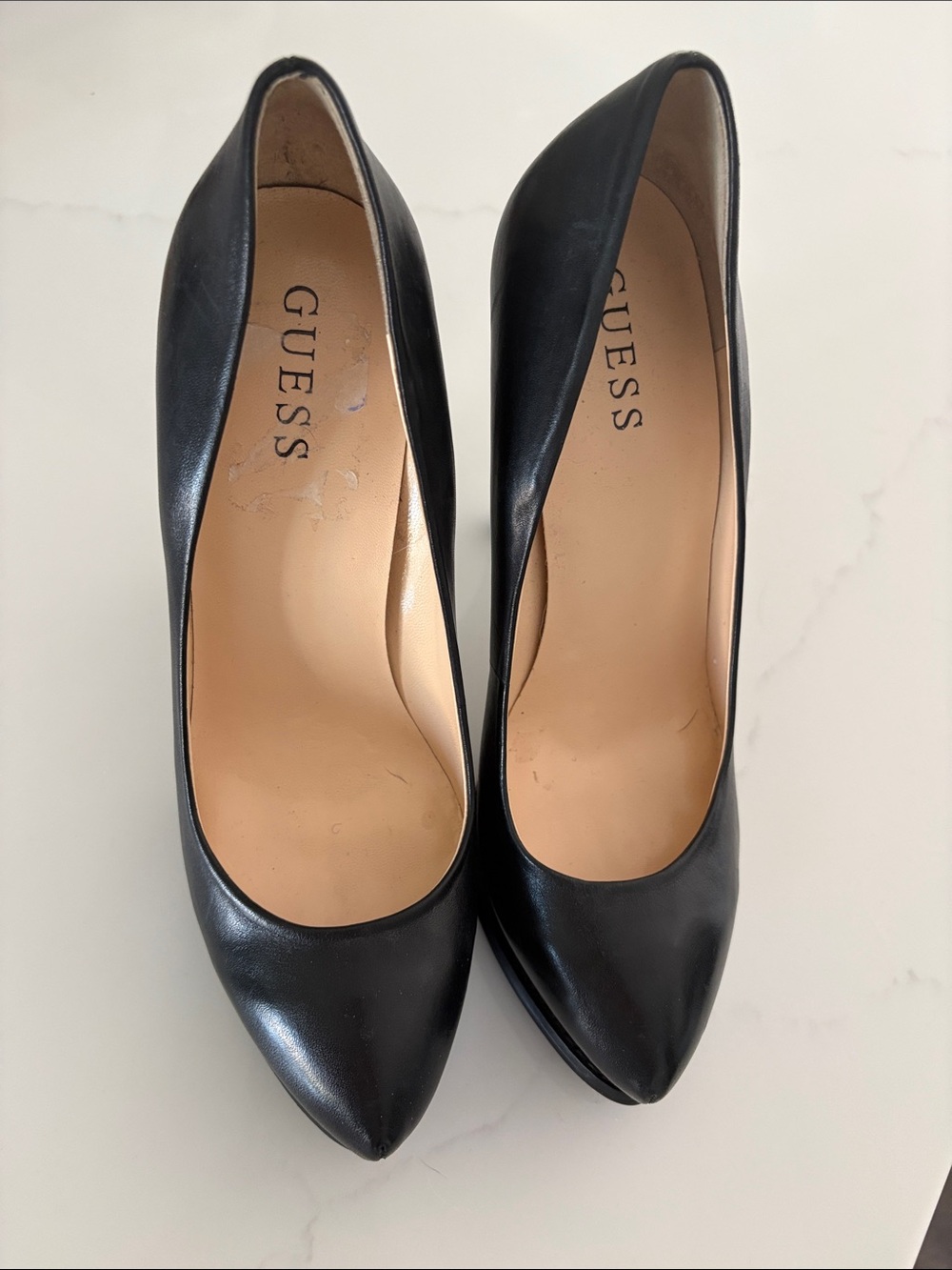 GUESS Black Pointed Toe Leather Pumps
